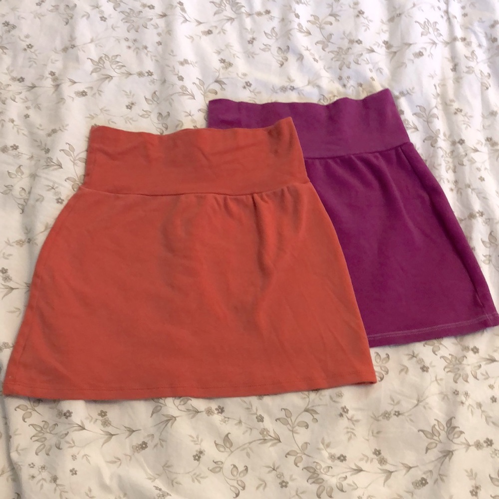Set of 2 American apparel mid-rise mini skirts